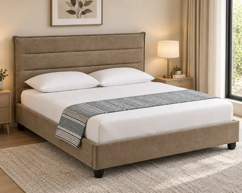 BED OBERLIN REF XS-9080 4'6 UF825-34 LIGHT BROWN